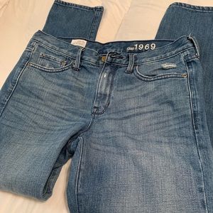GAP 1969 Sexy Boyfriend Jeans